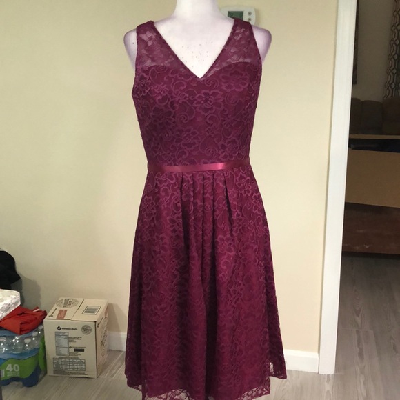 Lace sleeveless knee length - Picture 5 of 16